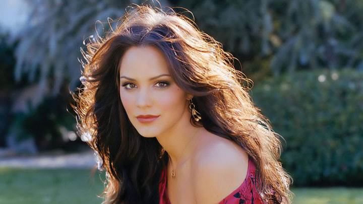 Katharine Mcphee Smiling Face In Red Dress Photoshoot In Garden